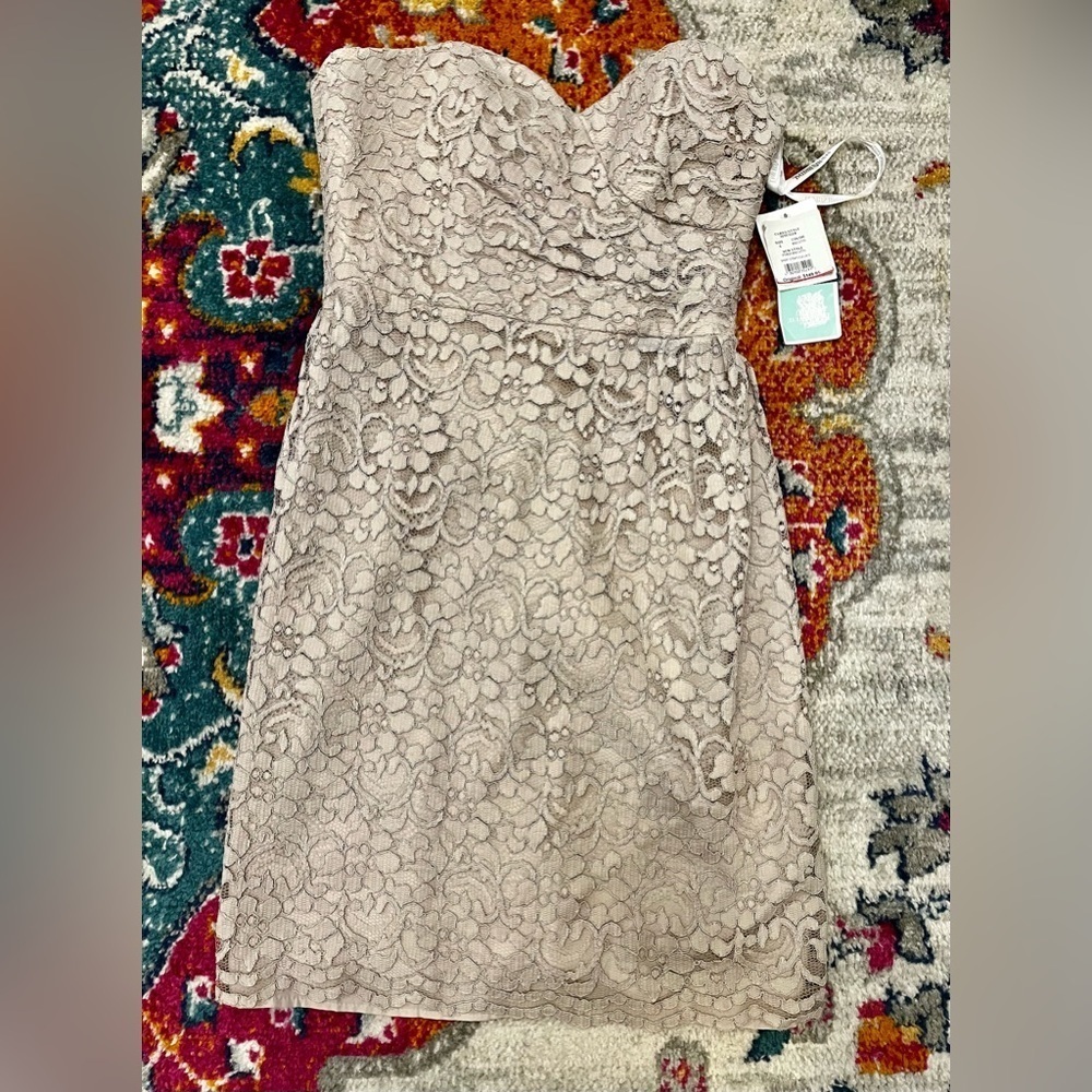 NWT David’s bridal strapless knee length dress w/lace overlay SZ 6. Lt taupe. - Picture 6 of 13